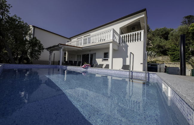 Inviting 3-bed House on the Island of Rab, Croatia - Foto 1