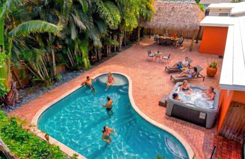 Hidden Gem Vacation Villa w Private Pool & TikiHut - Foto 3
