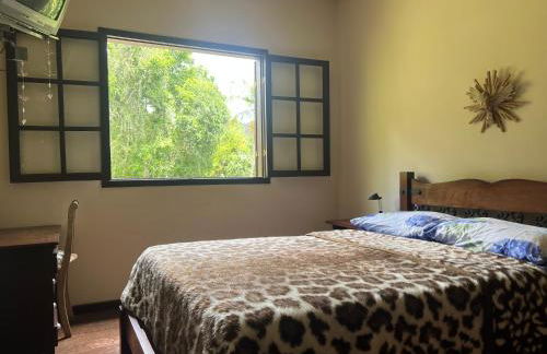 Refúgio Tranquilo na Natureza com Casa de Festas: Perfeito para Família e Amigos - Foto 5