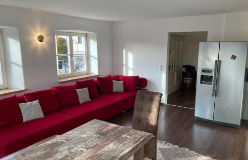 Lichtdurchflutete 65m2 Einliegerwohnung mit großer Südterrasse und Komfort-Bad - Foto 12