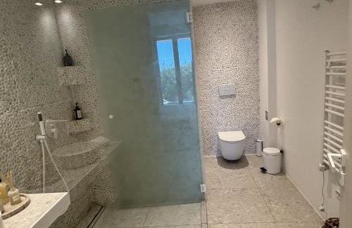 Gialova Hills - Luxury Villa with Private Pool, Garden & Seaview - Foto 8