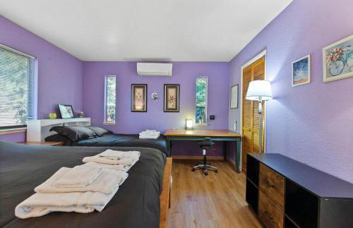 HotTub PingPong Arcade Billiard Pets AC Piano BBQ Art - by SharpCat - Photo 9