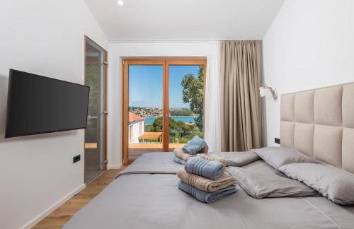 Villa 4 with Pool Soline, Krk, 280 m from beach, by 4Villas - Photo 52