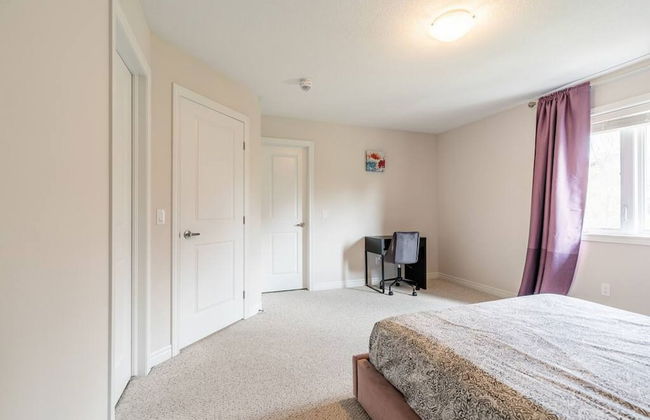 Lakeshore 3BR 2 5BA Townhome 1 min to the Beach - Photo 10