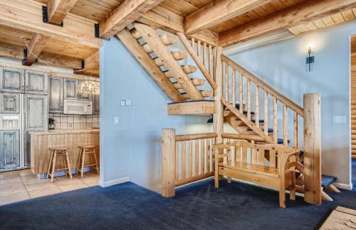 6 Bedroom Cabin by Xquisite Rentals - Foto 24