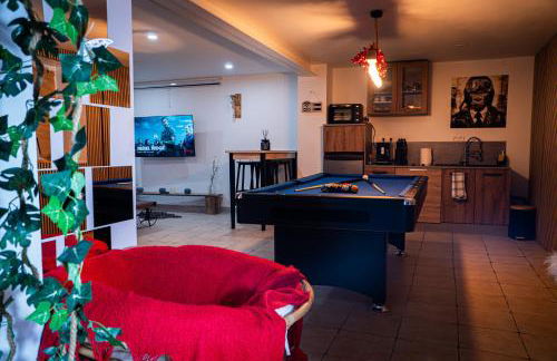 Perle d'eau-Love Room-Jacuzzi-Sauna-Proche Montbéliard et Belfort - Foto 55