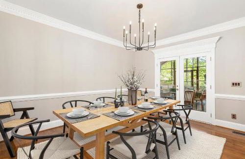 HotTub, FirePit, Basketball, 15 Min To Sedgefield - Photo 25