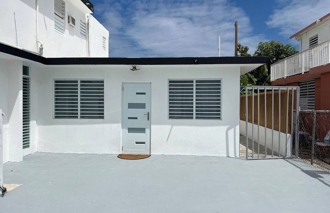 Garden Studio With Yard Space Near Mall & Airport - Photo 11