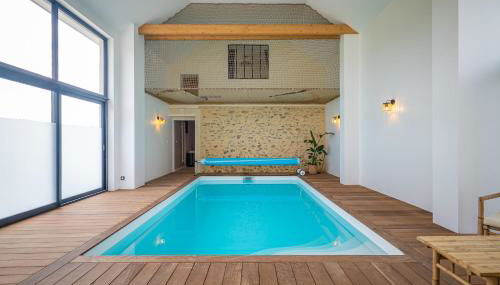 Grange de Clyna-Piscine & Spa à 10 min du circuit - Foto 2