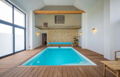 Grange de Clyna-Piscine & Spa à 10 min du circuit - Foto 2