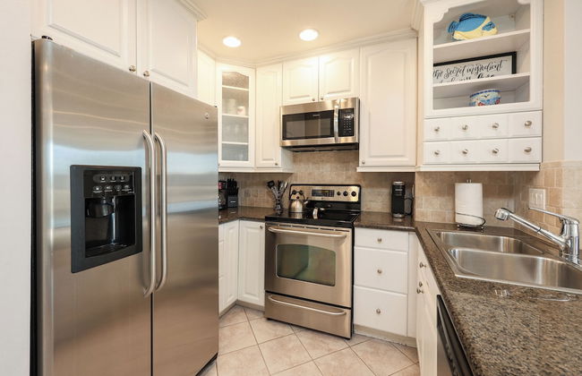 Oceanside Beach Condos - Photo 38