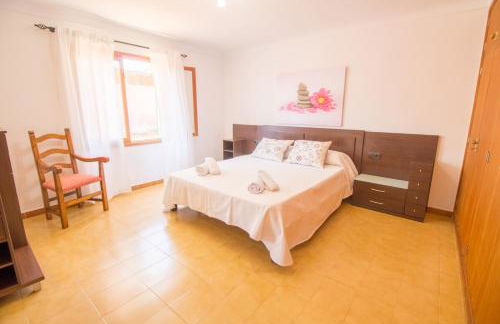 Bonito Chalet con WiFi muy cerca del mar - Photo 16