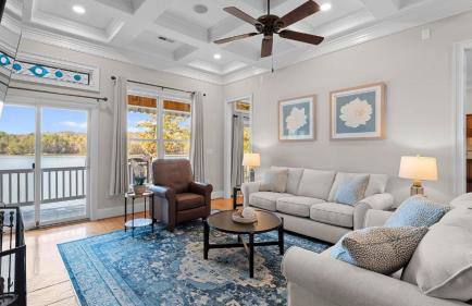 Sunset Pointe by Avantstay Waterfront, Beach, Fire Pit Sleeps 14 5bdr 4BA - Foto 108