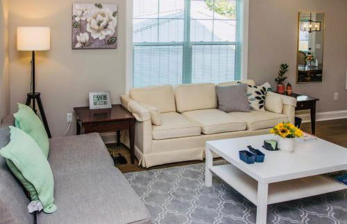 Trendy North Greenville Home - Foto 5