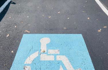 Large 2BR2BA Apartment Ideal for Long Stays - Foto 18