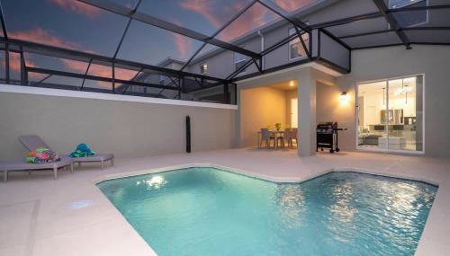 Marvelous 4Bd w Pool Close to Disney at Storey Lake 2629 - Photo 2
