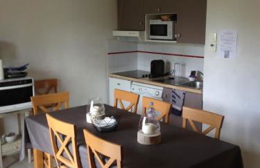 Petit Chalet 5 pers piscine sauna 2 chambres - Photo 9