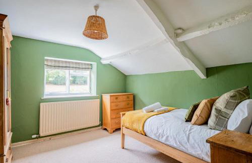 Grade II Listed House Tranquil Garden & Parking - Foto 16