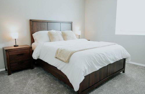 5040 Sqft l Sleeps 25 l Near Ski & Downtown SLC - Foto 56