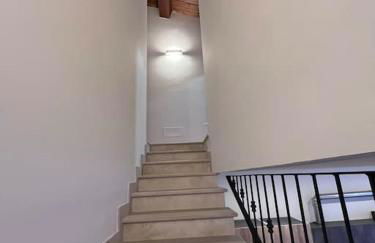 Dimora Floris accogliente appartamento in borgo storico a 7 chilometri dal mare - Photo 12