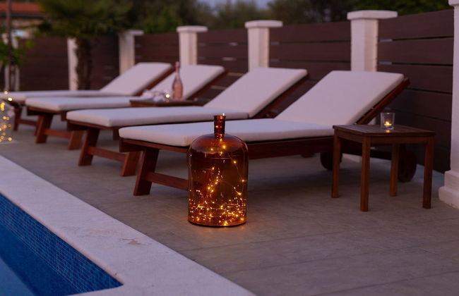 Tranquil Getaway Polje Villa With Pool - Foto 42