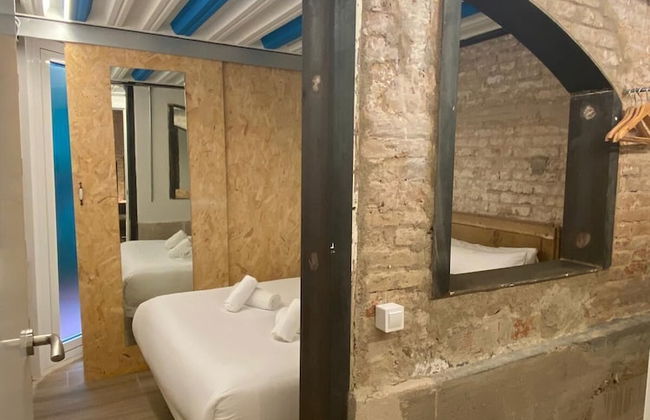 Happy People Sagrada Familia - Foto 54