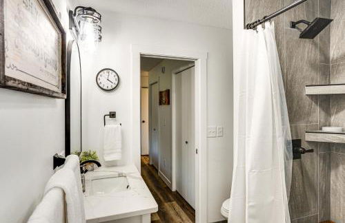 15 Mi to Downtown Sioux Falls Gem with Yard! - Foto 15