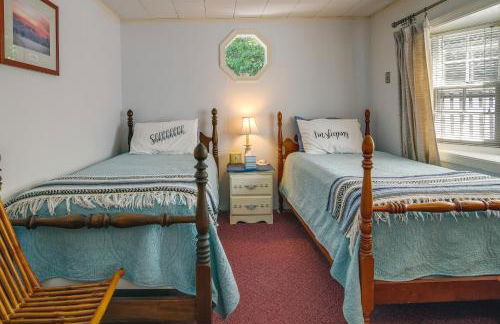 Bayfront Plymouth Gem with Sunroom, Steps to Shore! - Photo 16