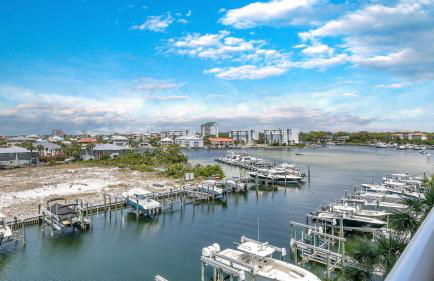 Harbor Landing 203B - Spacious Condo with views of the Harbor and Gulf - Foto 58