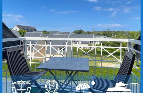 L'air marin Apt avec belle terrasse vue dégagée séjour lumineux 10 mn à pied mer et centre Port en Bessin, tous commerces et restaurants, proche Bayeux et Omaha Beach - Photo 1