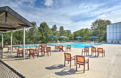 Bushkill Home with Access to Pools and Tennis Courts! - Photo 38