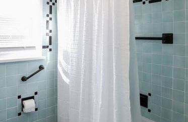 End Zone Escape-Light and Bright HOF Village Home - Foto 13