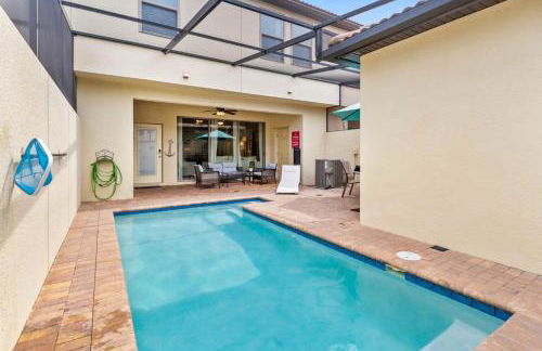 Townhome with Private Pool, BBQ & FREE Waterpark - Photo 76