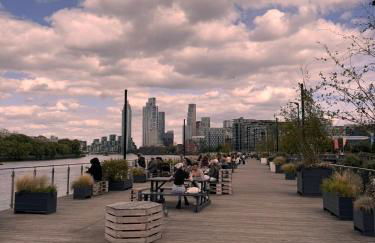 Central London with Balcony Zone 1 - Family Stay London - Foto 34