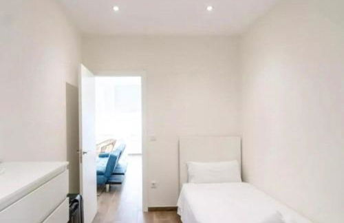 Life in the Center of Valencia - Photo 8