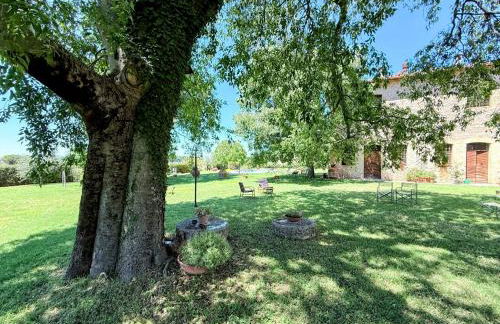 Elegant Farmhouse Retreat in Poreta, Italy - Foto 76