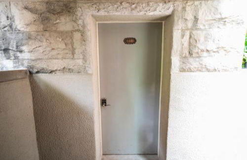 Inspiring Grotto Sleeps 10-20 Free TV & Parking - Foto 25