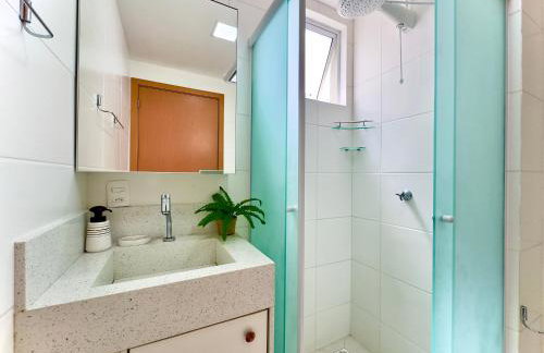 Apto em Condominio Frente Mar com Piscinas Spa Sala de Jogos Quadra de Futebol e Espaco Kids Ideal para Familias - Photo 36