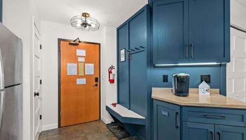 Fully updated condo ski in ski out hot tub pool - Foto 5