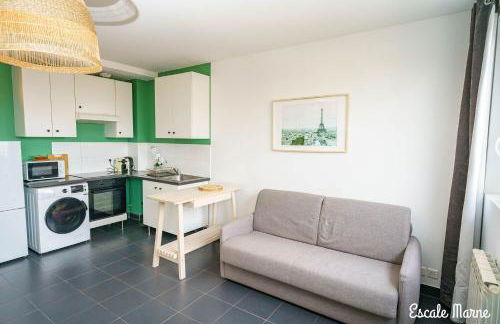 City Loft with rooftop view by Escale-Marne - M8 Tour Eiffel - Parking Gratuit - 201 - Foto 13