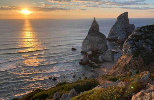 Cascais Surf & Nature Home with Terrace & Yoga Gym near Guincho Beach 2 to 6 Guests - Foto 22