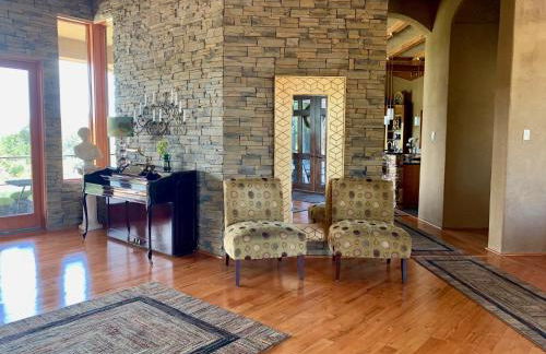 Scenic Hill Country Retreat - Rhino Ranch - Photo 7