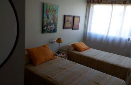 APARTAMENTO PEREGRINOS y USO TURISTICO CENTRO DE A GUARDA - Foto 8