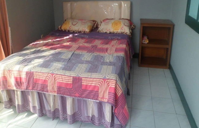 Villa Kota Bunga Tulip - Photo 10