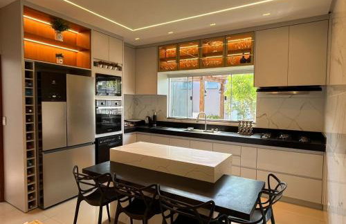 Belíssima casa próximo ao altodromo e flamboyant - Foto 16