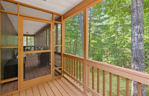 Bryce Cabin - Hot Tub, Fire Pit, Pets, Screened Porch, Wi-Fi - Foto 40