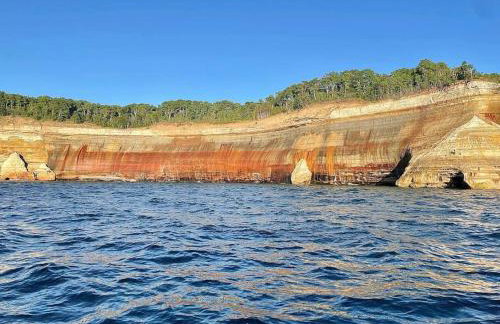 Munising Getaway - Photo 32