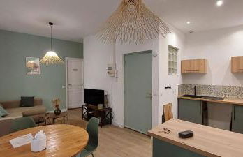 La PAUSE Salonaise "au coeur de la ville" - Foto 13