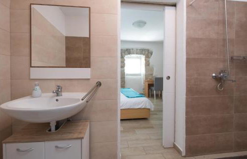 3 Bedroom Amazing Home In Ruzici - Foto 27