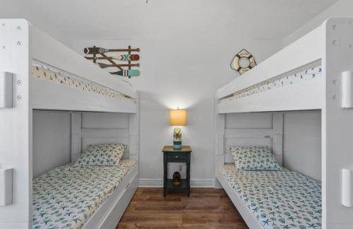 Coastal Home 10 min to the Beach - Foto 19